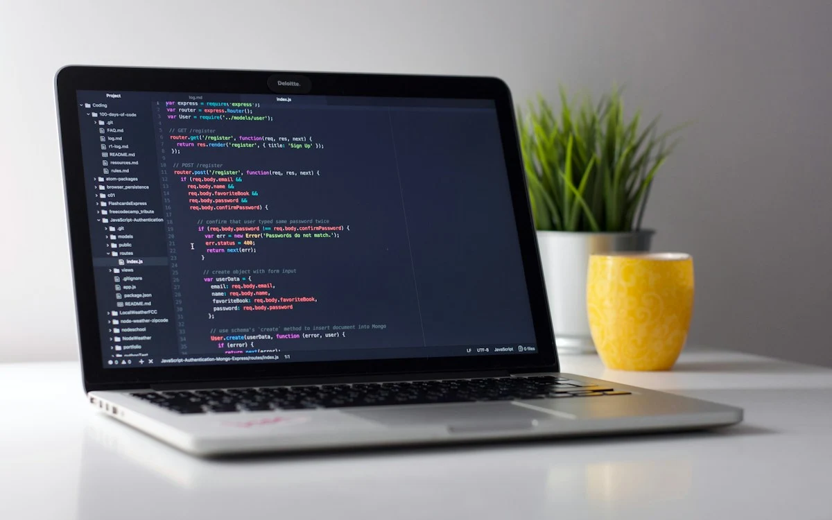 ترخيص أنظمة التشغيل والبرمجيات المكتبية
